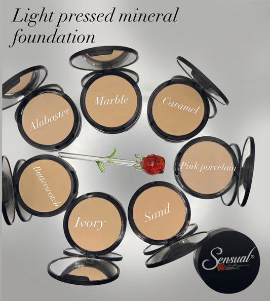 PRESSED MINERAL FOUNDACION LIGHT